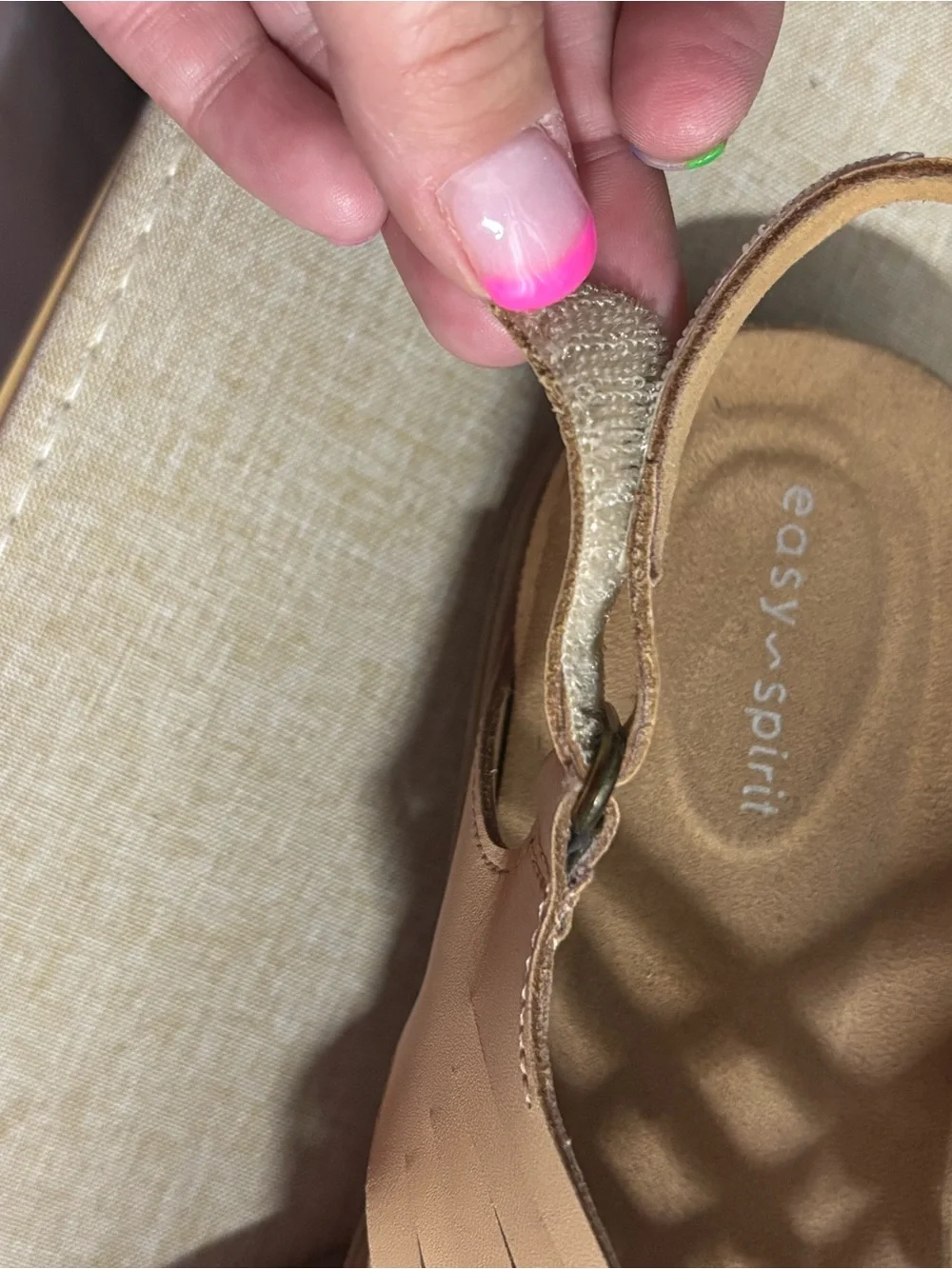Easy Spirit Beige Woven Slip-On Flats - Picture 3 of 5